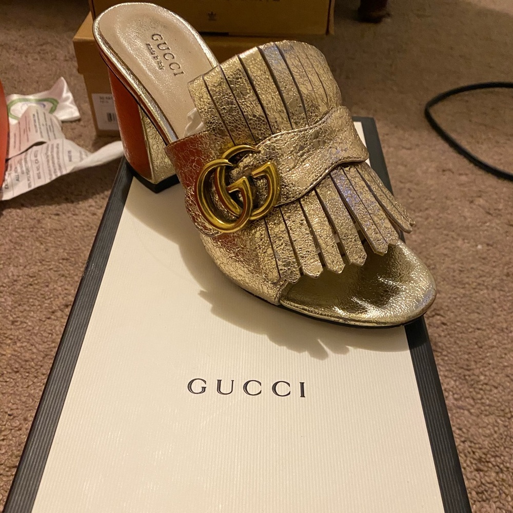 Gucci shoes
